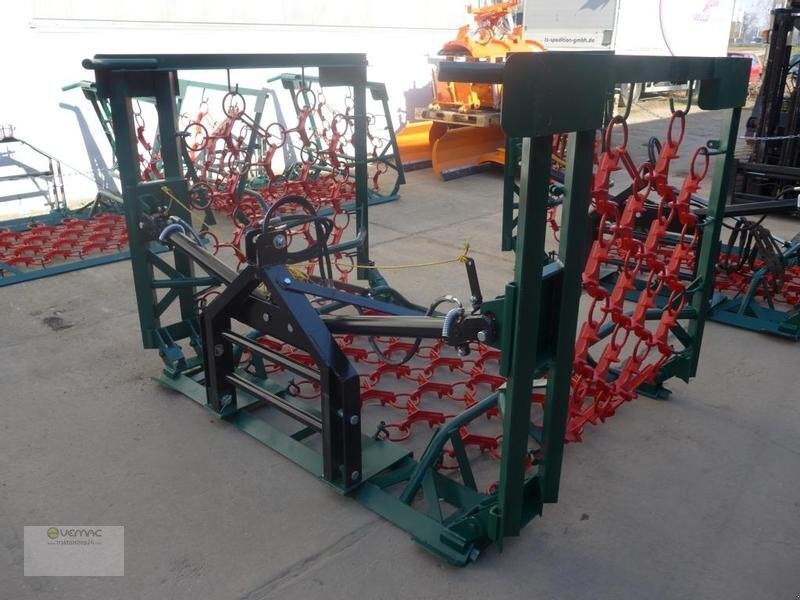 Vemac Wiesenschleppe 6m 4reihig Schleppe Striegel hydraulisch Prof - Луговая борона: фото 1 Vemac Wiesenschleppe 6m 4reihig Schleppe Striegel hydraulisch Prof - Луговая борона: фото 1