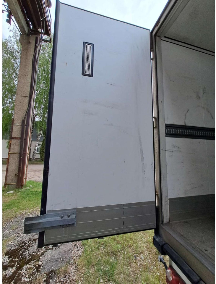2020 Schmitz Cargobull SKO FP 60 ThermoKing SLXi 300 - Полуприцеп-рефрижератор: фото 3 2020 Schmitz Cargobull SKO FP 60 ThermoKing SLXi 300 - Полуприцеп-рефрижератор: фото 3
