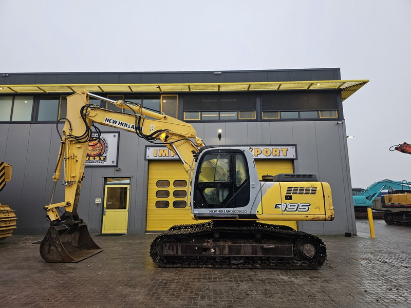 New Holland E195 - Гусеничный экскаватор: фото 1 New Holland E195 - Гусеничный экскаватор: фото 1