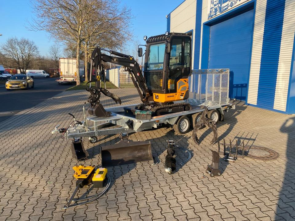 Minibagger BK2000NKSR + Tieflader + Zubehör *INKL.19% MWST*BERGER KRAUS*KUBOTA* KLIMA*SCHWENKARM*VERSTELLFAHRWERK* - Мини-экскаватор, Прицеп: фото 1 Minibagger BK2000NKSR + Tieflader + Zubehör *INKL.19% MWST*BERGER KRAUS*KUBOTA* KLIMA*SCHWENKARM*VERSTELLFAHRWERK* - Мини-экскаватор, Прицеп: фото 1