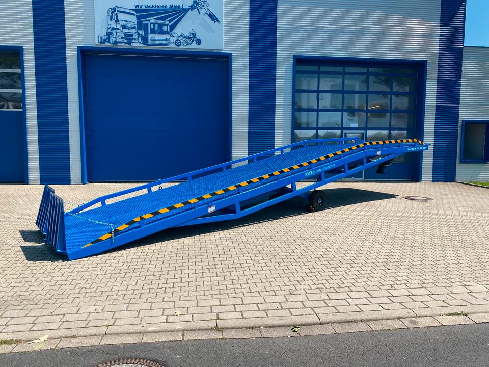 Verladerampe 8t Containerrampe LKW Rampe NEU *INKL.19% MWST*SOFORT VERFÜGBAR!* - Погрузочная рампа: фото 5 Verladerampe 8t Containerrampe LKW Rampe NEU *INKL.19% MWST*SOFORT VERFÜGBAR!* - Погрузочная рампа: фото 5