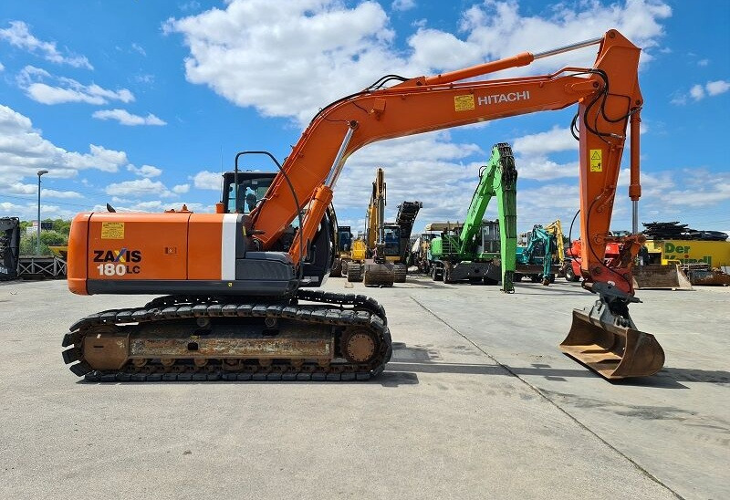 Hitachi ZX180LC-3 - Гусеничный экскаватор: фото 4 Hitachi ZX180LC-3 - Гусеничный экскаватор: фото 4
