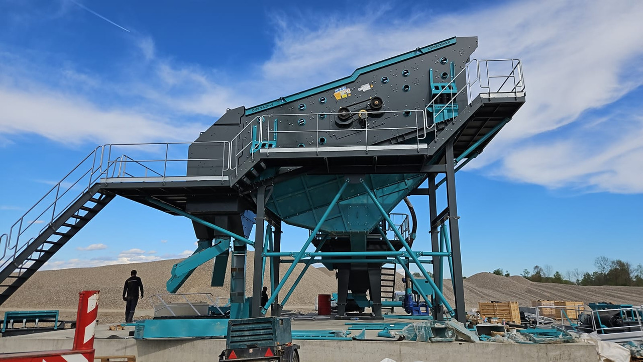 Constmach 2-3-4 Deck Vibrating Screen Systems 2 Years Warranty - Строительная техника: фото 1