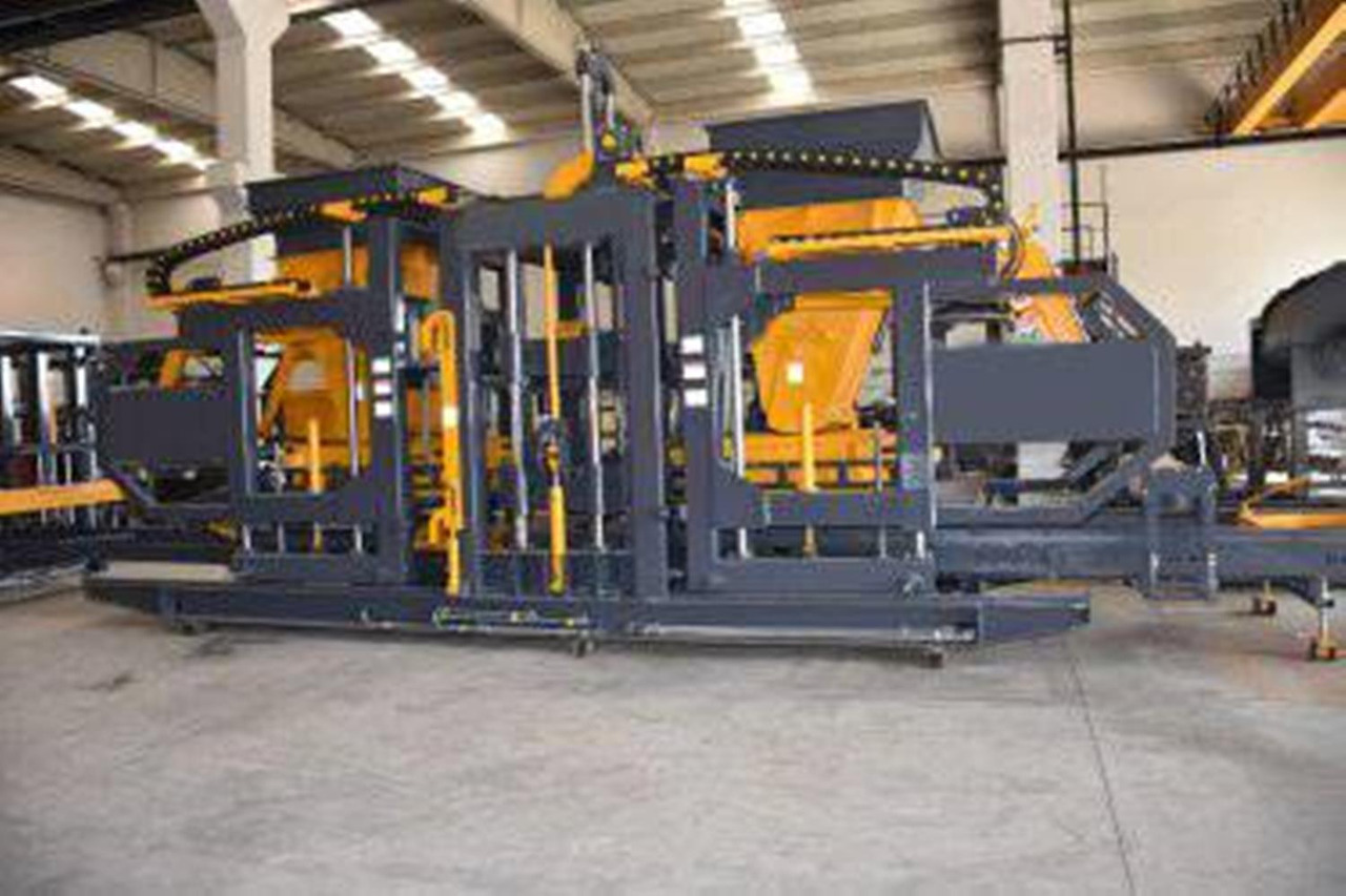 Constmach BS-25 Concrete Block Making Machine (Concrete Paving Machine) - Строительная техника: фото 1