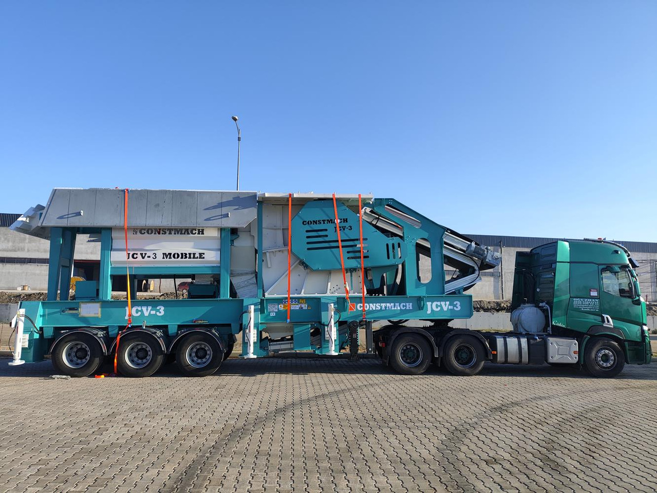 Constmach Mobile Impact Crushing Station With A Production Capacity Of 300 Tons - Строительная техника: фото 1