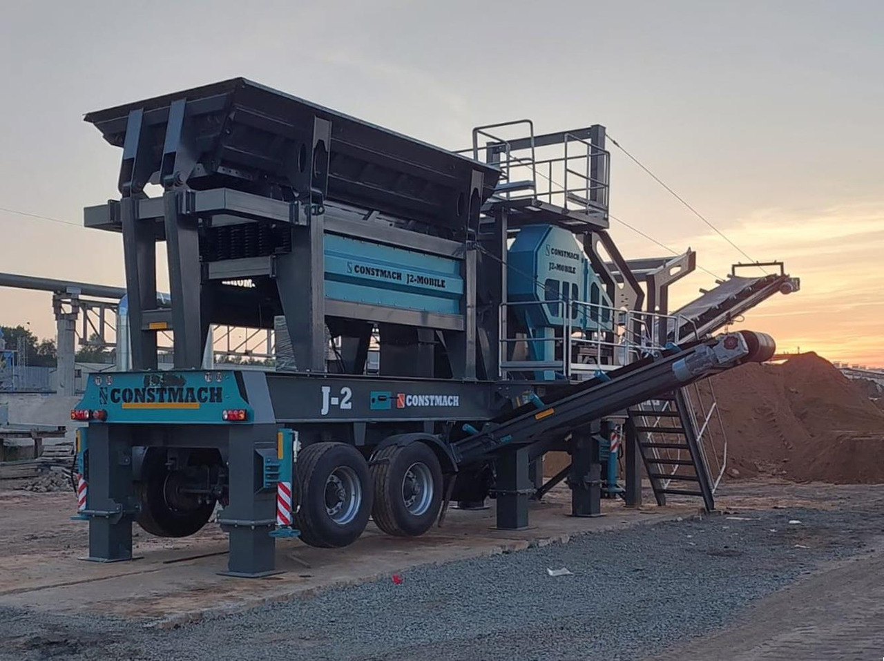 Constmach Mobile Jaw Crusher (Mobile Crusher) With Capacity Of 120-150 Tons - Строительная техника: фото 1