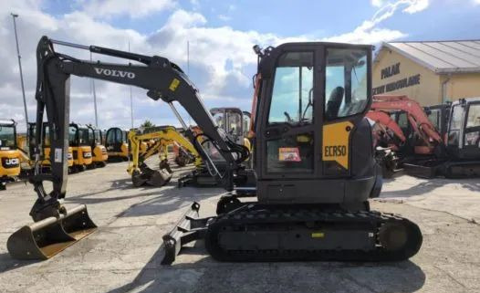 JCB Wynajem Maszyn Budowlanych - Мини-экскаватор: фото 1 JCB Wynajem Maszyn Budowlanych - Мини-экскаватор: фото 1