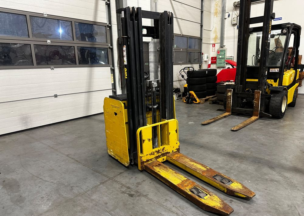 Yale MS16 elektryczny wózek ręczny Paleciak Triplex 4,3M / 1,4T - Штабелер: фото 1