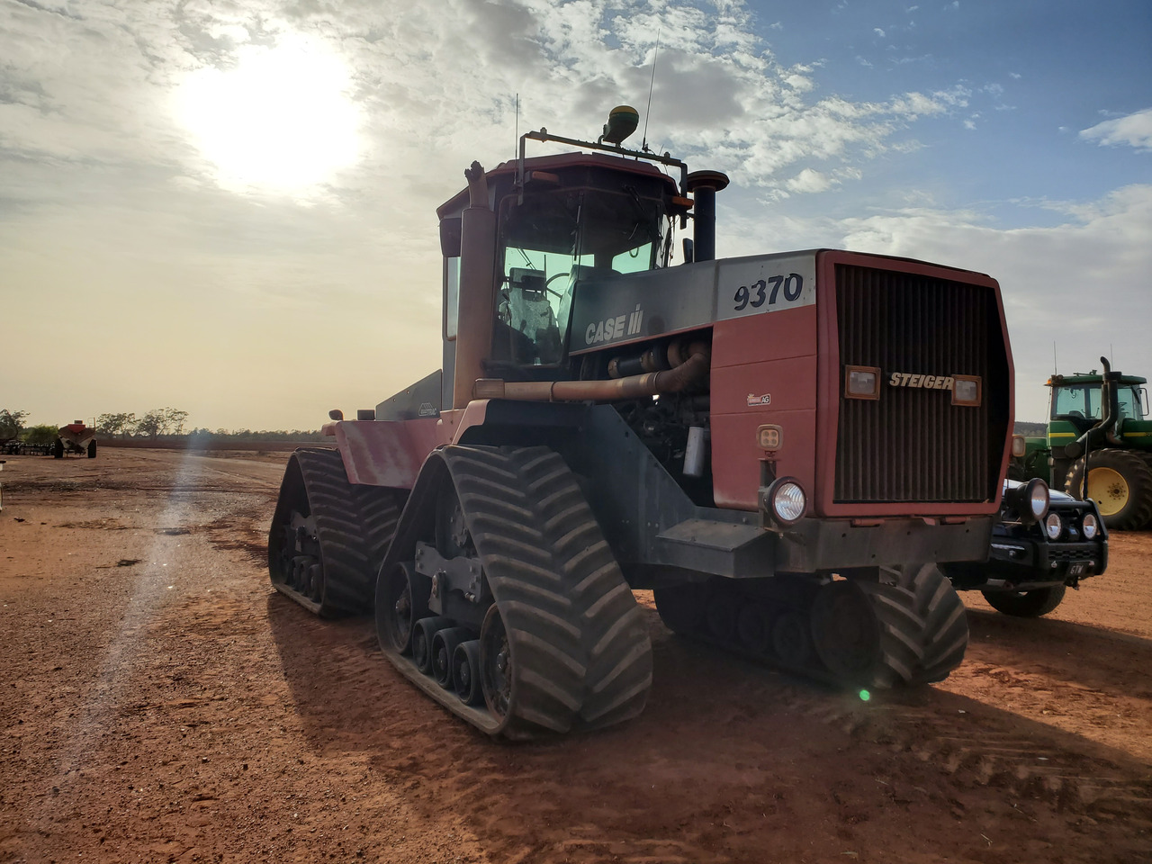 GTW TankTuff for CASE New Holland CNH Quadtrac Rowtrac Genesis T8 Smarttrax - Гусеница для Зерноуборочных комбайнов: фото 1 GTW TankTuff for CASE New Holland CNH Quadtrac Rowtrac Genesis T8 Smarttrax - Гусеница для Зерноуборочных комбайнов: фото 1