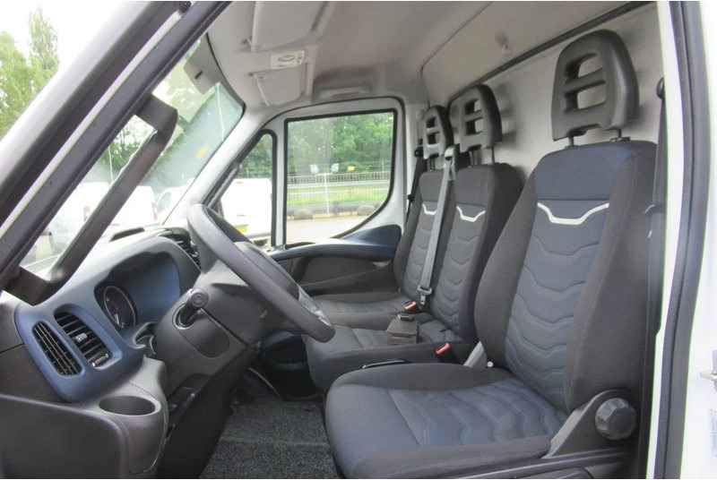 Iveco Daily 35S14 Bakwagen +Laadklep DHollandia 750 kg - Фургон с закрытым кузовом: фото 5 Iveco Daily 35S14 Bakwagen +Laadklep DHollandia 750 kg - Фургон с закрытым кузовом: фото 5