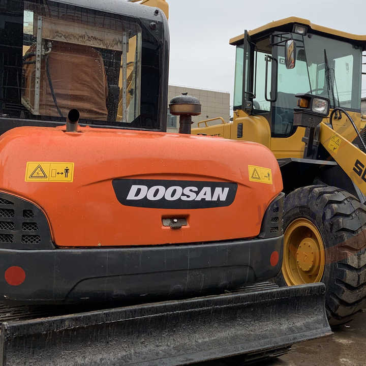 Awesome Performance Korea Imported Small Scale Used Doosan Dh60 Excavator - Гусеничный экскаватор: фото 1 Awesome Performance Korea Imported Small Scale Used Doosan Dh60 Excavator - Гусеничный экскаватор: фото 1
