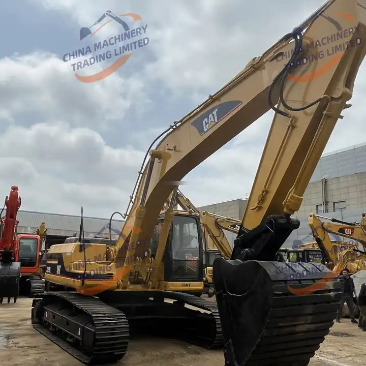 Good condition japan original second hand caterpillar cat325bl excavator used cat 325bl excavator in Shanghai - Гусеничный экскаватор: фото 1