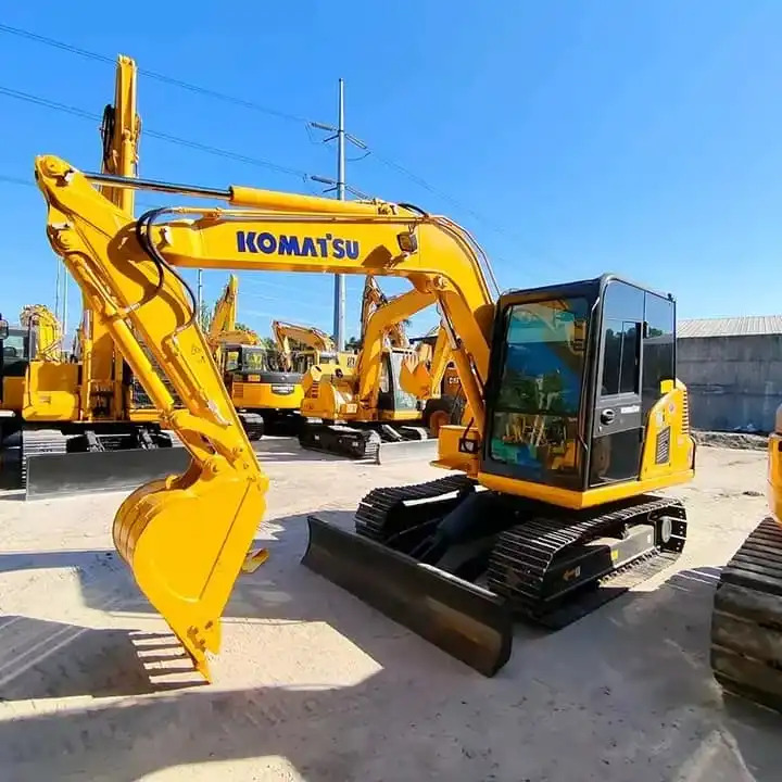 Japan Second Hand Used Hydraulic Crawler Excavator PC55 PC60 PC35 PC120 Digger Komatsu PC60-7 Excavator - Экскаватор: фото 1 Japan Second Hand Used Hydraulic Crawler Excavator PC55 PC60 PC35 PC120 Digger Komatsu PC60-7 Excavator - Экскаватор: фото 1