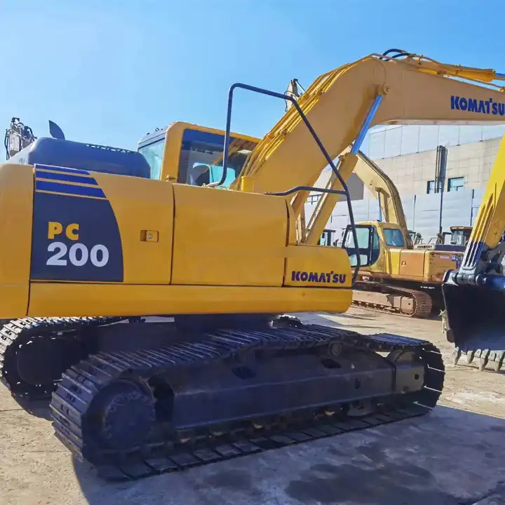 New Arrival Second Hand Pc200-8 Komatsu 20 Ton Crawler Excavator Komatsu Pc 200-8 Used Komatsu Pc 200 Excavator For Sale - Экскаватор: фото 1 New Arrival Second Hand Pc200-8 Komatsu 20 Ton Crawler Excavator Komatsu Pc 200-8 Used Komatsu Pc 200 Excavator For Sale - Экскаватор: фото 1