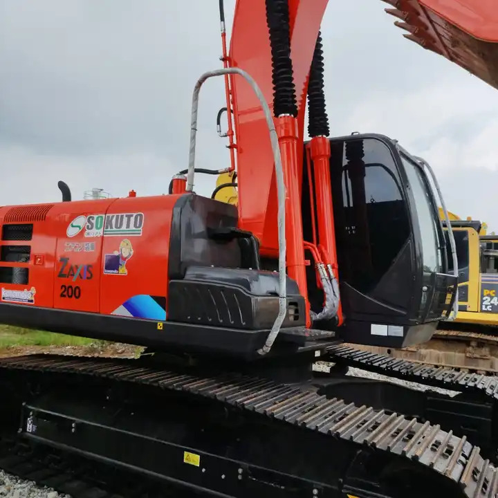 Original Highquality Hitachi Zx200 Hydraulic Track Medium 20ton Excavator with CE/EPA Certificate - Экскаватор: фото 1 Original Highquality Hitachi Zx200 Hydraulic Track Medium 20ton Excavator with CE/EPA Certificate - Экскаватор: фото 1