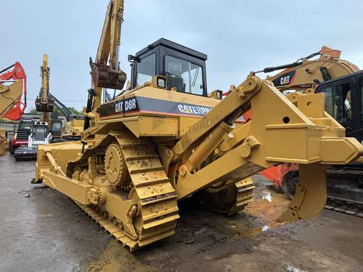 Original Japan Imported Caterpillar D8R Bulldozer Japan Original Cat D7G D7R D8R D9n D8r Used Bulldozers - Бульдозер: фото 4 Original Japan Imported Caterpillar D8R Bulldozer Japan Original Cat D7G D7R D8R D9n D8r Used Bulldozers - Бульдозер: фото 4