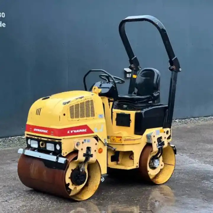 Small Compactor Dynapac Cc211, Cc1000 Mini Road Roller for Sale - Дорожный каток: фото 1