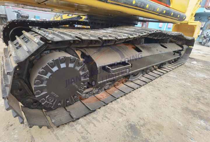 Used Excavator Caterpillar 349D2L 49 Ton Excavators Cat 349d 330d2 325D2 320d2l Caterpillar Cat 320cl 320d 320d2 - Экскаватор: фото 4 Used Excavator Caterpillar 349D2L 49 Ton Excavators Cat 349d 330d2 325D2 320d2l Caterpillar Cat 320cl 320d 320d2 - Экскаватор: фото 4