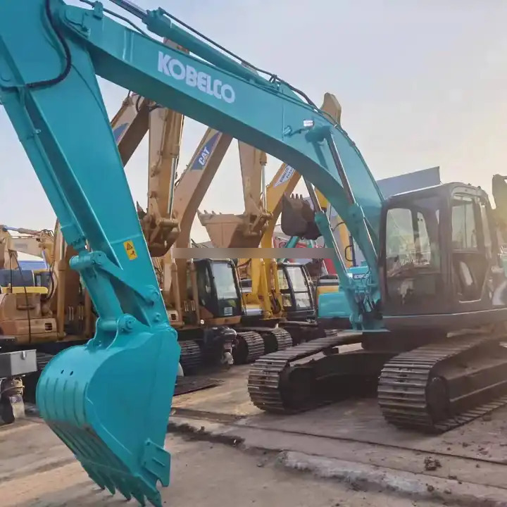Used Kobelco sk200-8 excavator for sale original japan Kobelco Hydraulic Excavator sk200-3 sk 75 sk 75sr - Гусеничный экскаватор: фото 1 Used Kobelco sk200-8 excavator for sale original japan Kobelco Hydraulic Excavator sk200-3 sk 75 sk 75sr - Гусеничный экскаватор: фото 1