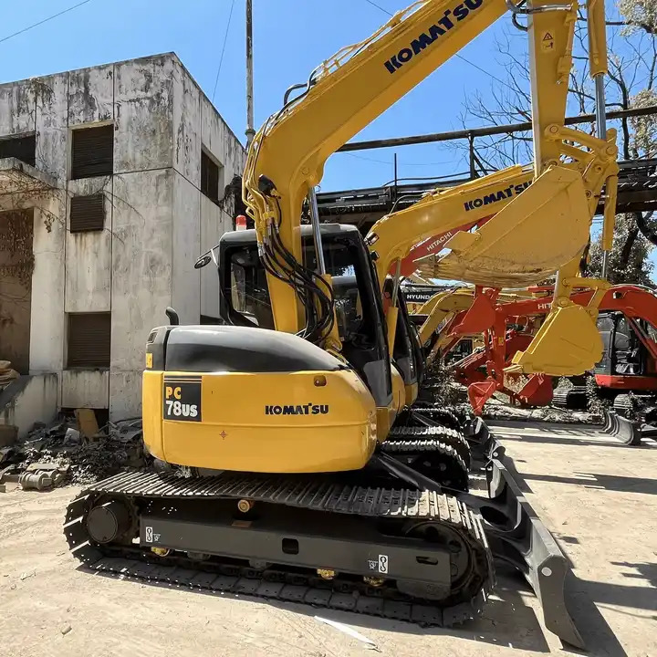 Used Komatsu PC 78 with Good Condition in Shanghai - Экскаватор: фото 1