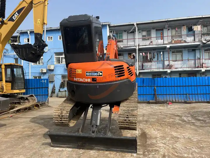 Used Original Hitachi ZX50 Hitachi Used Crawler Excavator Second Hand Mini 5 Ton Digger Construction Machinery - Гусеничный экскаватор: фото 5 Used Original Hitachi ZX50 Hitachi Used Crawler Excavator Second Hand Mini 5 Ton Digger Construction Machinery - Гусеничный экскаватор: фото 5