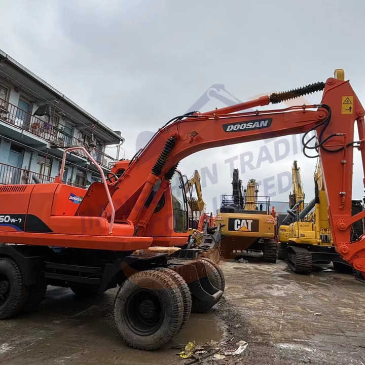 Used excavator doosan dh150  excavators machinery doosan dx60 dx80 dx75 dx225 Good Condition Low price - Гусеничный экскаватор: фото 1