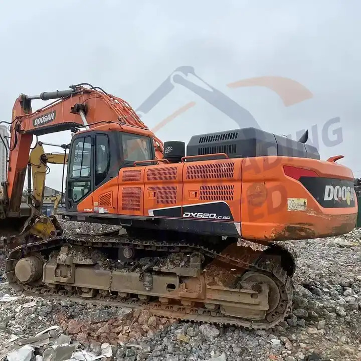 New arrival Used Doosan excavator DX520LC-9C in good condition for sale in good condition - Гусеничный экскаватор: фото 1