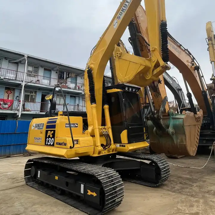 Perfect performance 90% New japan original low hourS used Komatsu PC130-7 excavator for hot sale - Гусеничный экскаватор: фото 1