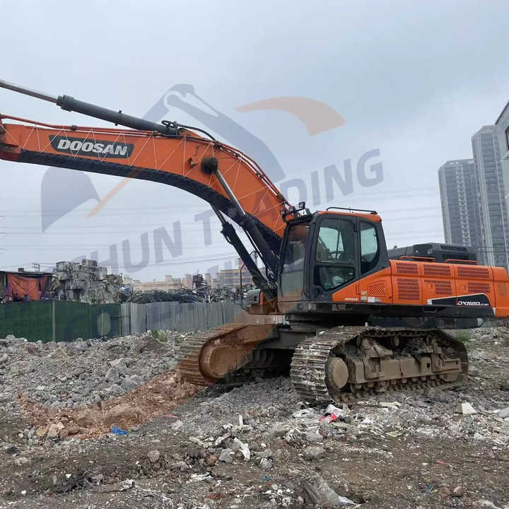 Perfect performance Used Doosan excavator DX520LC-9C in good condition for sale - Гусеничный экскаватор: фото 1 Perfect performance Used Doosan excavator DX520LC-9C in good condition for sale - Гусеничный экскаватор: фото 1