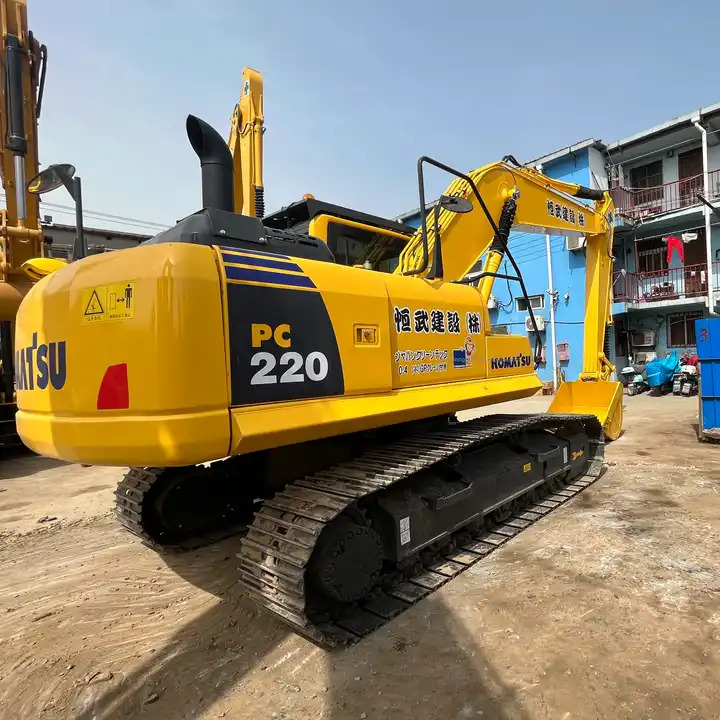 Used crawler excavator Japan used Komatsu PC220 20ton digger komatsu pc 200-8 in stock for sale - Гусеничный экскаватор: фото 1