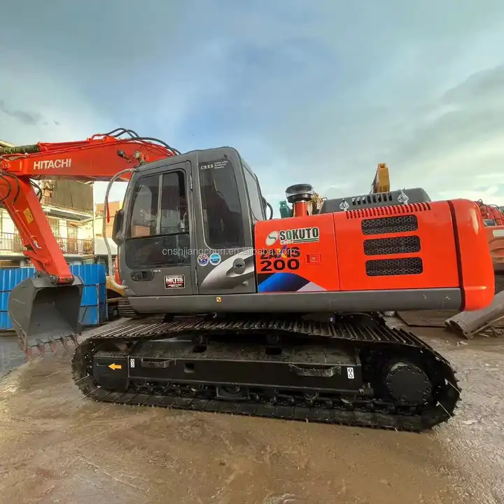 Used japan excavator Hitachi ZX200-3G hydraulic crawler excavator 20 ton excavating machinery in stock for sale - Гусеничный экскаватор: фото 1 Used japan excavator Hitachi ZX200-3G hydraulic crawler excavator 20 ton excavating machinery in stock for sale - Гусеничный экскаватор: фото 1