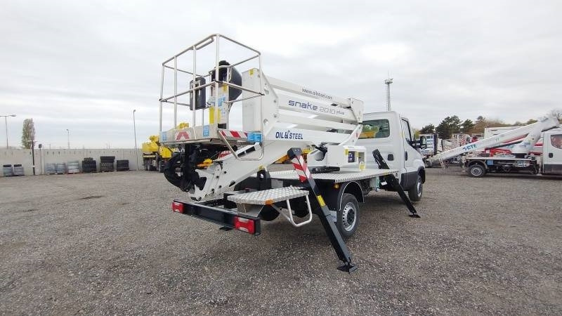 Iveco Daily Oil&Steel Snake 2010 Plus - 20 m - 250 kg  в лизинг Iveco Daily Oil&Steel Snake 2010 Plus - 20 m - 250 kg: фото 6