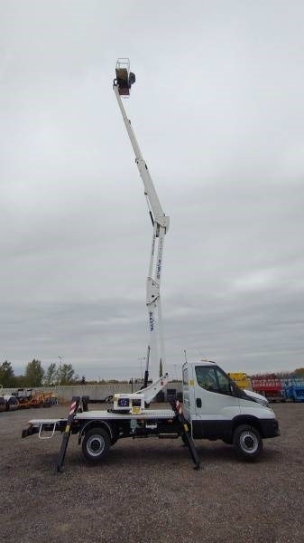 Iveco Daily Oil&Steel Snake 2010 Plus - 20 m - 250 kg  в лизинг Iveco Daily Oil&Steel Snake 2010 Plus - 20 m - 250 kg: фото 9