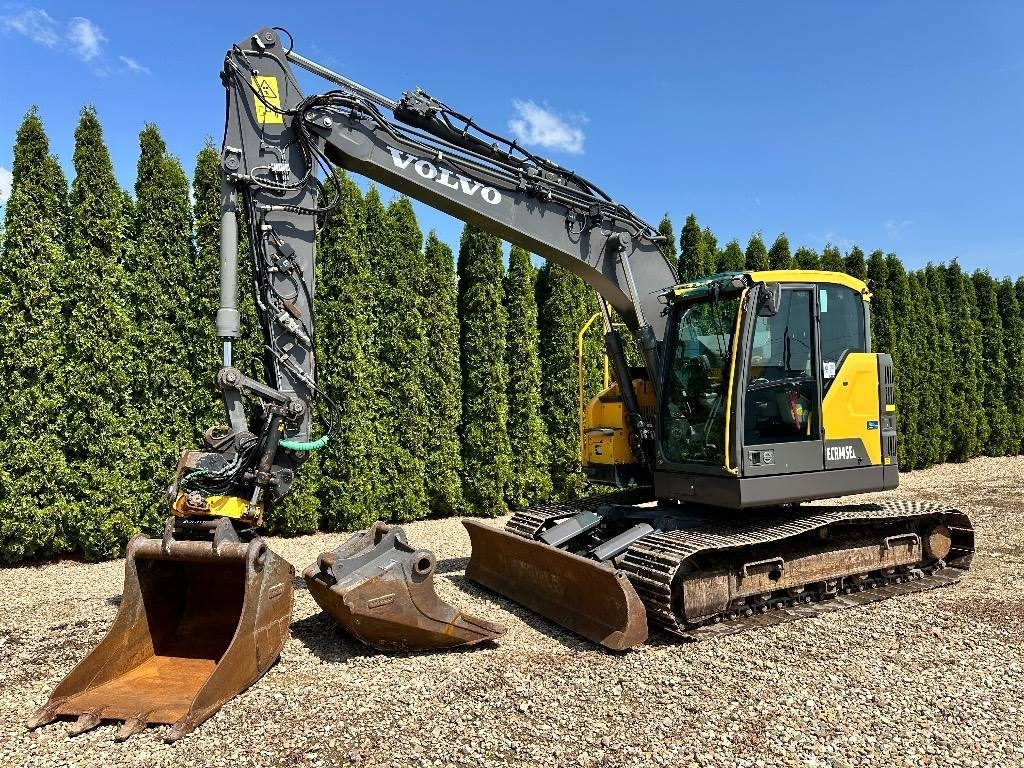 Volvo ECR 145 EL - Гусеничный экскаватор: фото 1 Volvo ECR 145 EL - Гусеничный экскаватор: фото 1