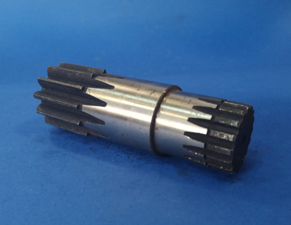 010190A / 209-9666 Wałek silnika obrotu Caterpillar 301.5C - Поворотный редуктор для Строительной техники: фото 1