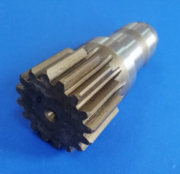 010540A Wałek silnika obrotu Komatsu PC07 - Поворотный редуктор для Строительной техники: фото 1 010540A Wałek silnika obrotu Komatsu PC07 - Поворотный редуктор для Строительной техники: фото 1