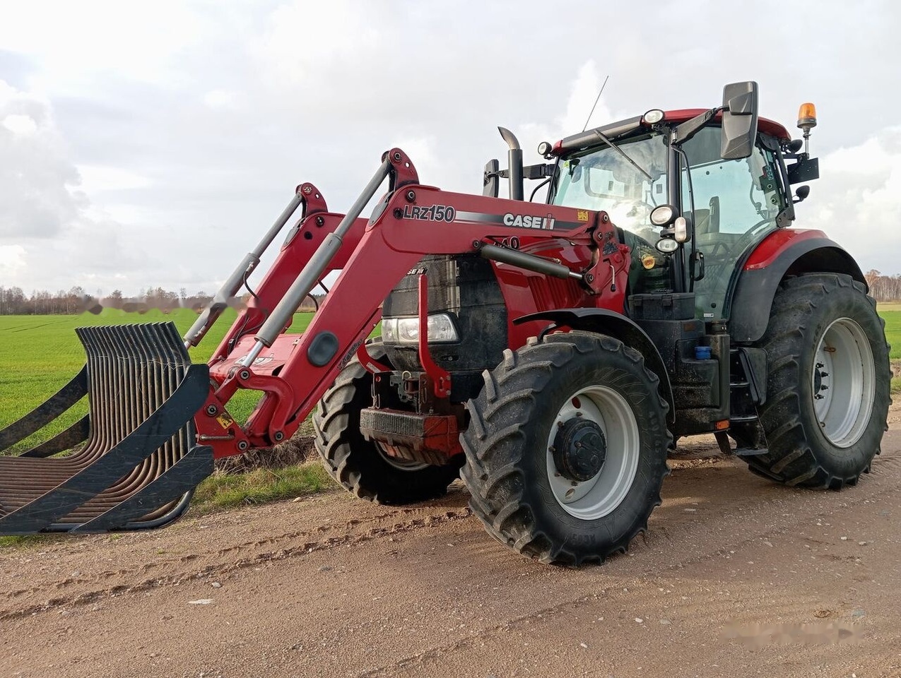 Case IH Puma 140 - Трактор: фото 1