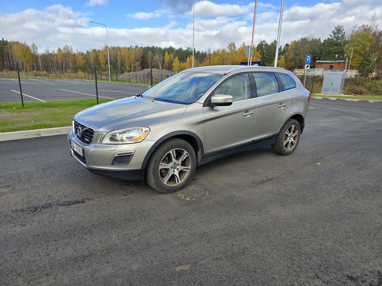 Volvo XC60 - Легковой автомобиль: фото 1 Volvo XC60 - Легковой автомобиль: фото 1