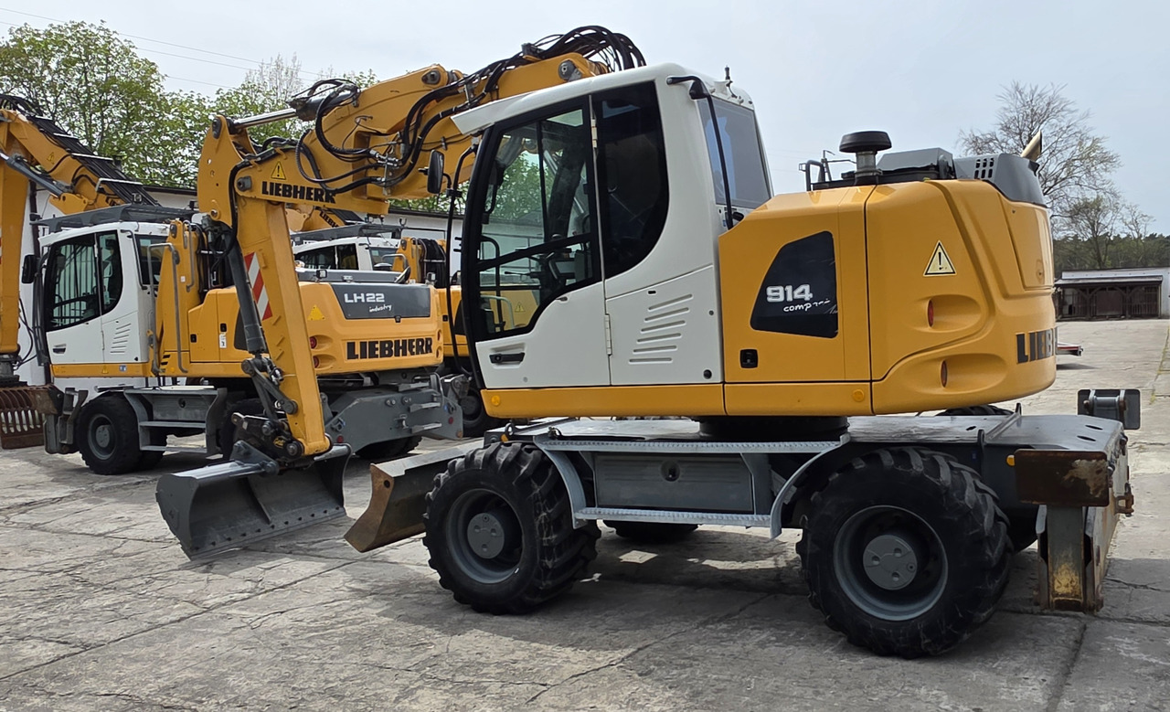 Liebherr A 914 COMPACT - Колёсный экскаватор: фото 4 Liebherr A 914 COMPACT - Колёсный экскаватор: фото 4