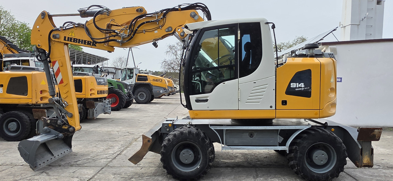 Liebherr A 914 COMPACT - Колёсный экскаватор: фото 3 Liebherr A 914 COMPACT - Колёсный экскаватор: фото 3