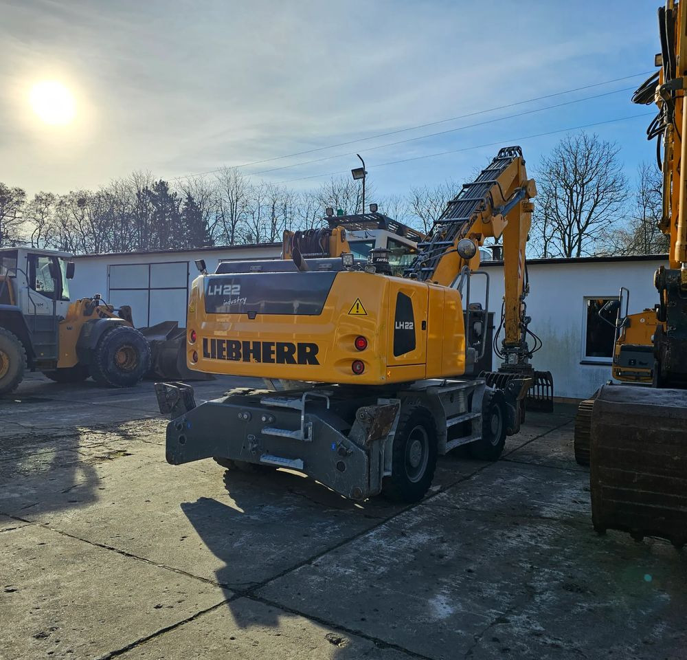 Liebherr LH22 M - Колёсный экскаватор: фото 1