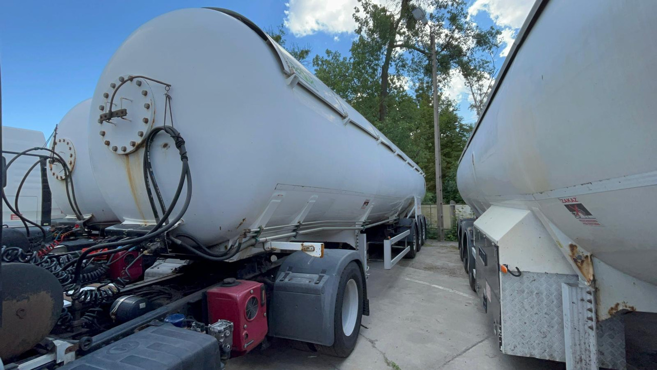 BC-LDS  - Полуприцеп-цистерна: фото 1