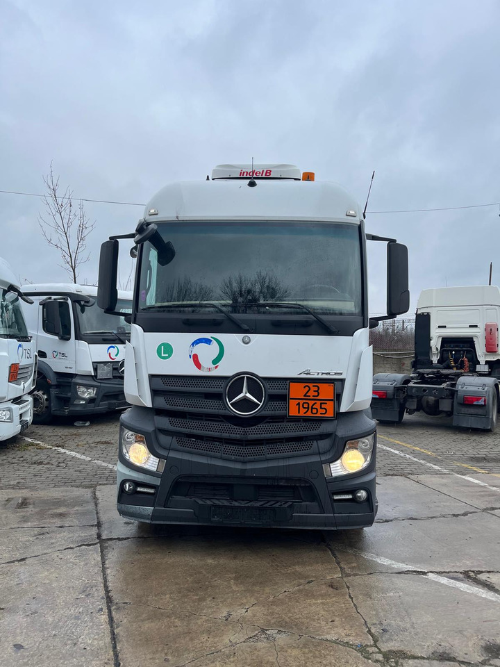 Mercedes Actros 1842 - Тягач: фото 1 Mercedes Actros 1842 - Тягач: фото 1