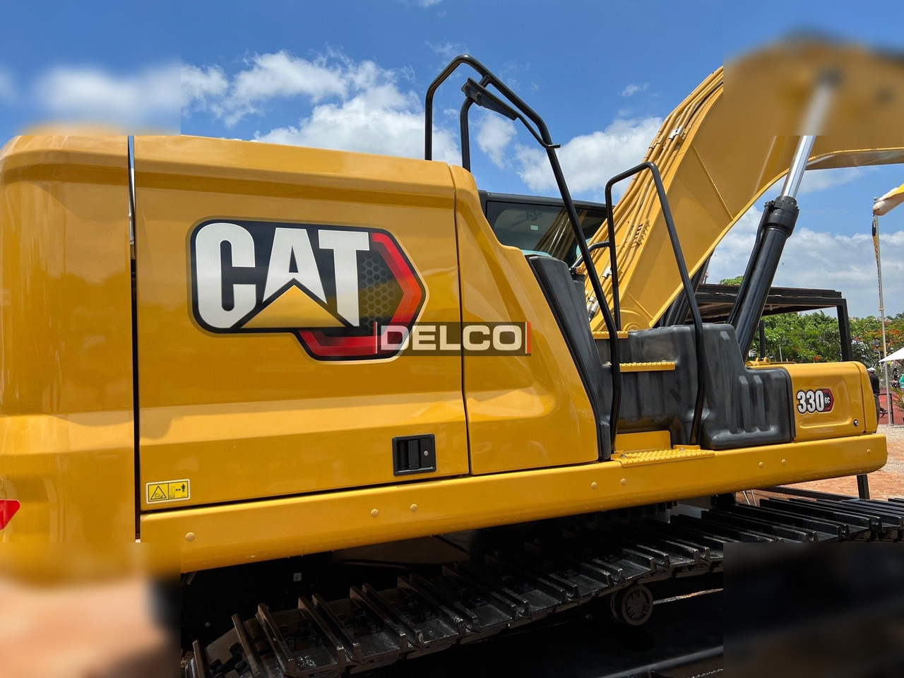 CATERPILLAR 330GC - Гусеничный экскаватор: фото 2 CATERPILLAR 330GC - Гусеничный экскаватор: фото 2