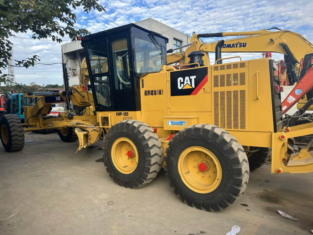 CAT 140G - Компактор: фото 1