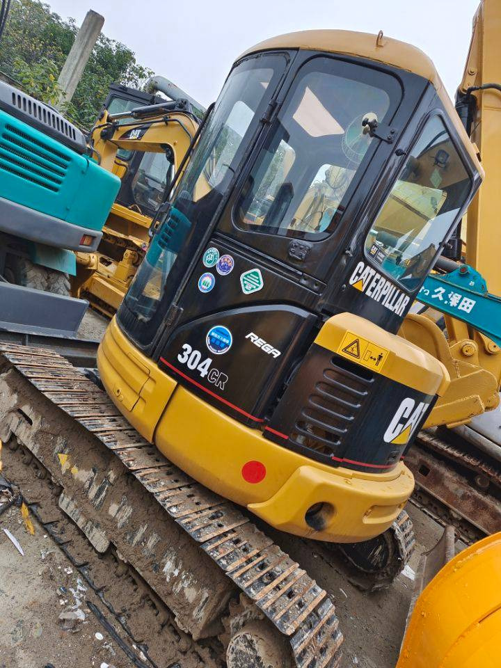 CAT 304 C - Мини-экскаватор: фото 1 CAT 304 C - Мини-экскаватор: фото 1