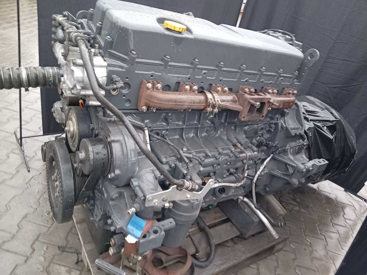 Silnik Iveco  Cursor 11 CASE NEW HOLLAND F3GFE611 F3GFE613 F3GFE614 - Двигатель: фото 1