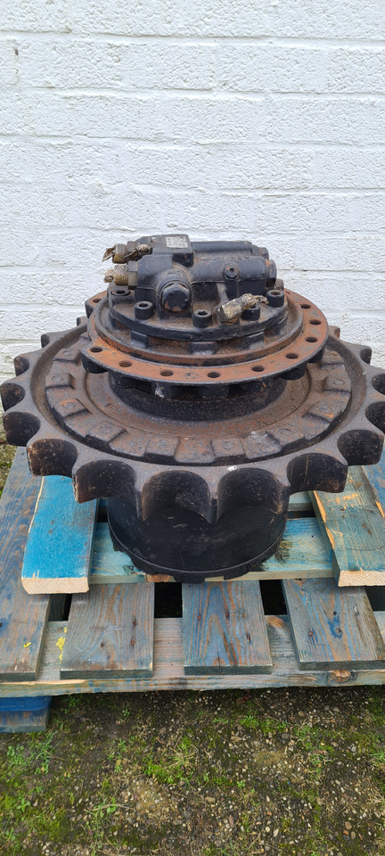 Hitachi HMGF36 EA  complete travel device, inclusive chain sprocket - Запчасти ходовой части для Экскаваторов: фото 1