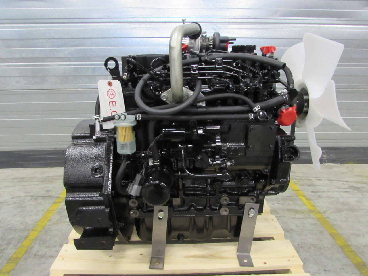 Mitsubishi New engine S4L2-Z5T61SD 17.7kw@1500 rpm stage 5 - Двигатель для Электрогенераторов: фото 1 Mitsubishi New engine S4L2-Z5T61SD 17.7kw@1500 rpm stage 5 - Двигатель для Электрогенераторов: фото 1