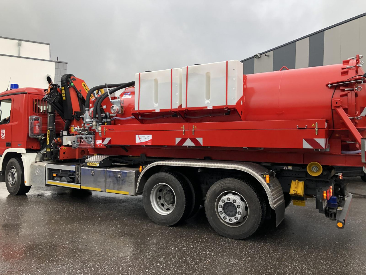 Abrollcontainer 10m³ Feuerwehr Wassertank - Контейнер для мультилифта: фото 1 Abrollcontainer 10m³ Feuerwehr Wassertank - Контейнер для мультилифта: фото 1